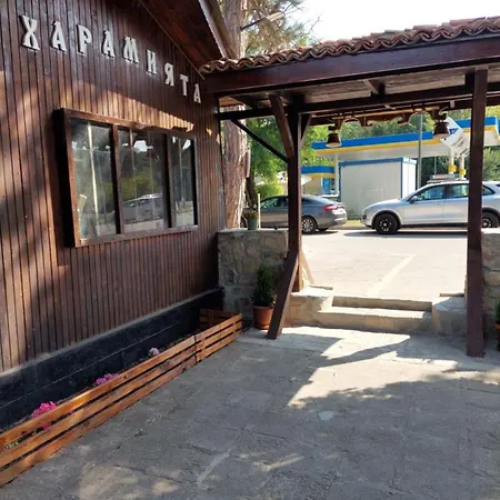 Hostel Haramiyata Varna